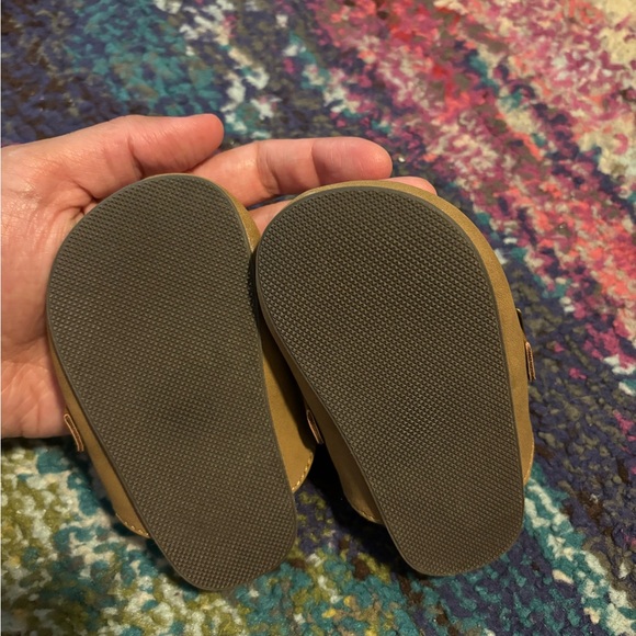 Unisex Tan Fur Lined Mules - Picture 3 of 3